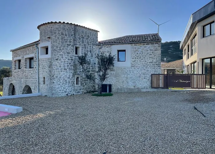 Du Mas D' Antonegre Villa