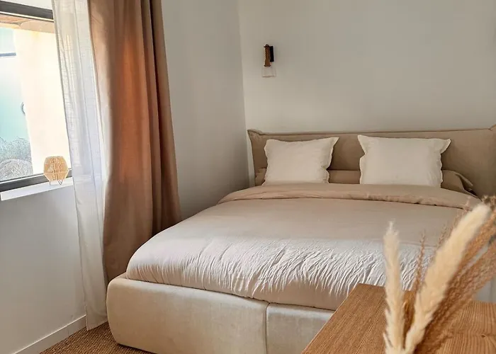 Du Mas D' Antonegre Villa Montbazin